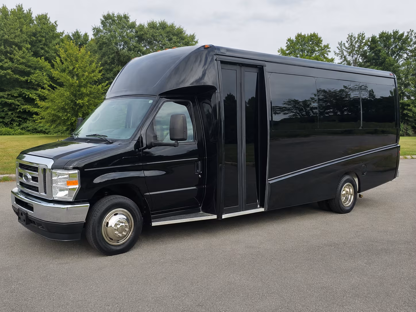 allentown keep your players equipment and fans together with an allentown charter bus