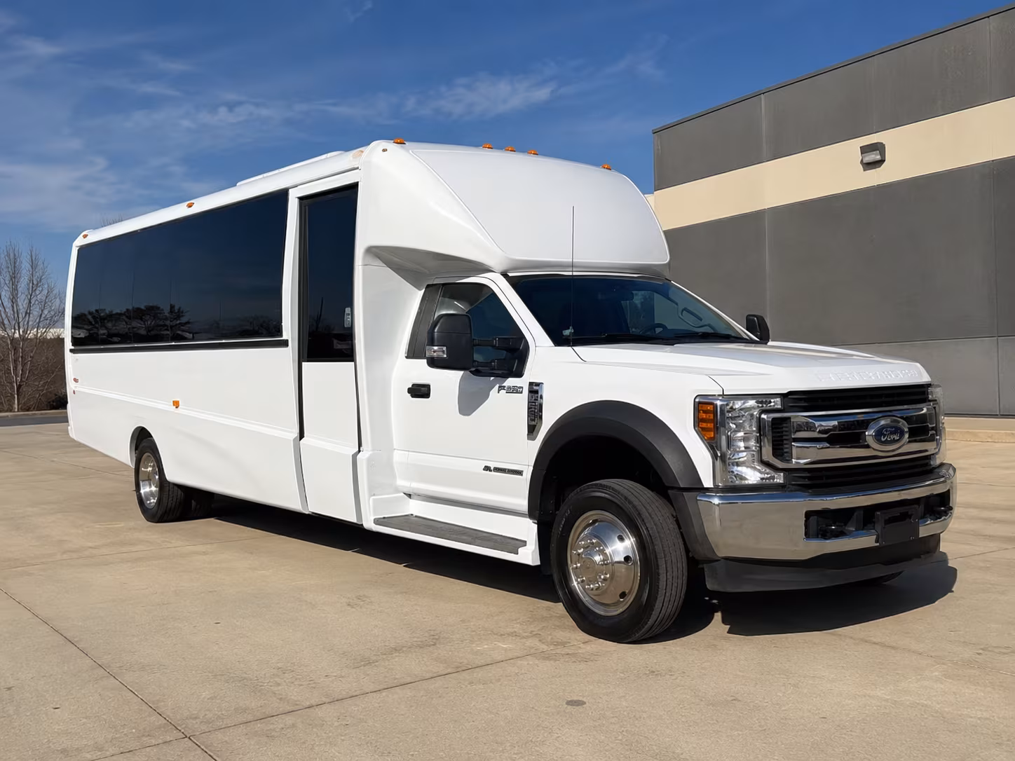 edison private airport shuttle bus rentals in edison